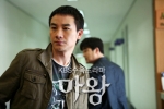 tae woong   devil photo   233 
tae woong   devil photo   Movies Mawang small official photos Tae woong Eom as Kang Oh Soo  