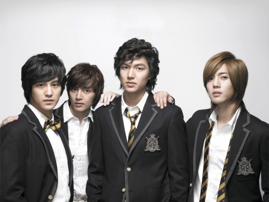   
Boys after flowers