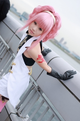 Code Geass Cosplay Anya Elstram 011
Code Geass Cosplay