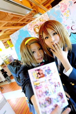 K-On! Cosplay Yui & Rizu 007
K-on!  Kon!  !  -