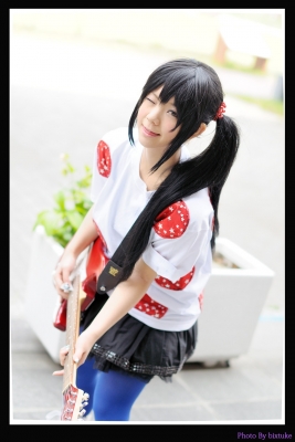 K-On! Cosplay Nakano Azusa by Kousaka Yun 004
K-on!  Kon!  !  -