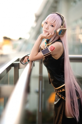 Megurine Luka leather dress by Ibara 003
  Megurine Luka Cosplay Vocaloid  