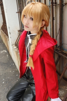 FullMetal Alchemist Cosplay
  FullMetal Alchemist    cosplay