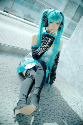 Hatsune Miku by Kousaka Yun 021
 Hatsune Miku vocaloid cosplay