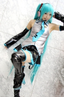 Hatsune Miku by Kipi 076
 Hatsune Miku vocaloid cosplay