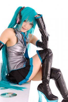 Hatsune Miku by Kipi 062
 Hatsune Miku vocaloid cosplay