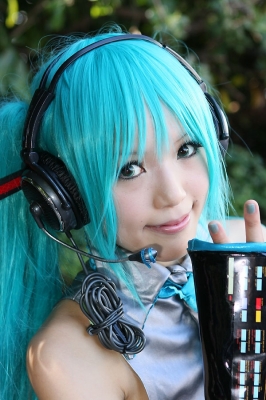 Hatsune Miku by Kipi 023
 Hatsune Miku vocaloid cosplay