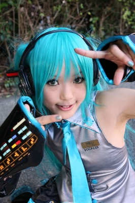 Hatsune Miku by Kipi 021
 Hatsune Miku vocaloid cosplay