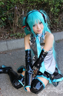 Hatsune Miku by Kipi 019
 Hatsune Miku vocaloid cosplay