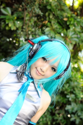 Hatsune Miku by Kipi 007
 Hatsune Miku vocaloid cosplay