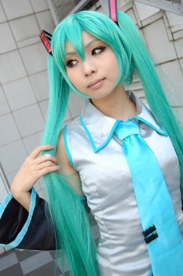 Hatsune Miku by Kanda Midori 029
 Hatsune Miku vocaloid cosplay