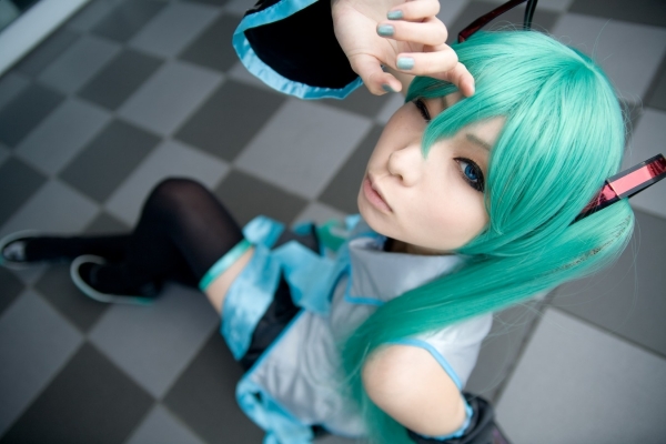 Hatsune Miku by Kanda Midori 002
 Hatsune Miku vocaloid cosplay