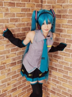 Hatsune Miku by Sakurai Hinoki 001
 Hatsune Miku vocaloid cosplay