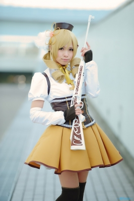 Tomoe Mami by Uri 019
 madoka Tomoe Mami Uri cosplay