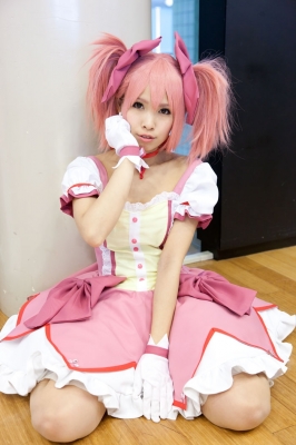 Kaname Madoka by Uri 028
 madoka Kaname Madoka Uri cosplay