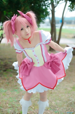 Kaname Madoka by Uri 006
 madoka Kaname Madoka Uri cosplay