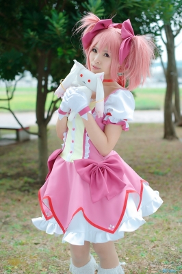 Kaname Madoka by Uri 002
 madoka Kaname Madoka Uri cosplay