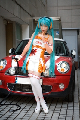 Hatsune Miku by Tomia 
 Hatsune Miku Tomia cosplay