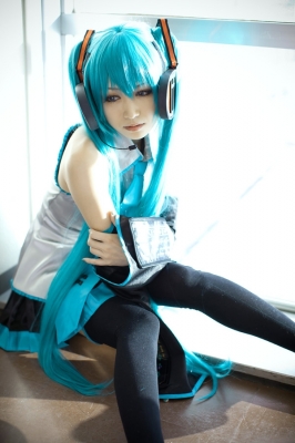 Hatsune Miku by Iori
 Hatsune Miku Iori cosplay