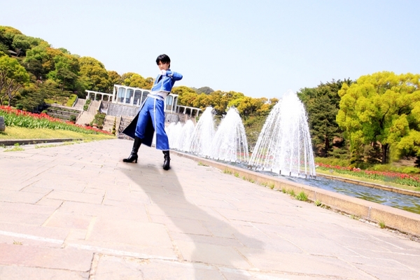 Roy Mustang by Touya Hibiki 
fullmetal alchemist roy mustang anime cosplay     