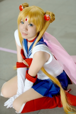 Tsukino Usagi by Shion Akira
Sailor Moon Cosplay pictures       