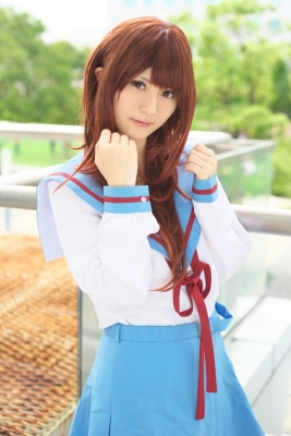 asahina mikuru by hina
 suzumiya haruhi Cosplay pictures      