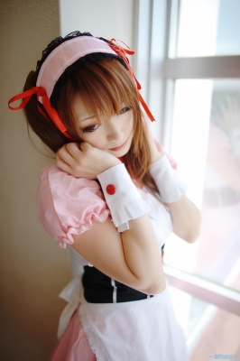 asahina mikuru by iori
 suzumiya haruhi Cosplay pictures      