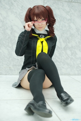 kujikawa rise by sasa
persona anime cosplay    kujikawa rise by sasa