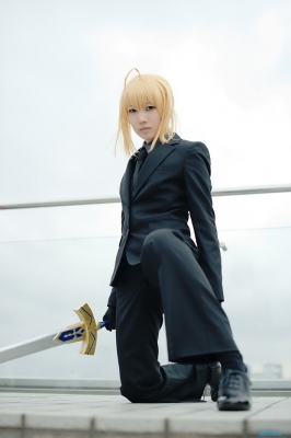 saber by yuuri
 fate stay night Cosplay pictures     