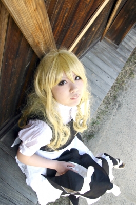 kirisame marisa by kanzaki nachiho
touhou cosplay pictures  