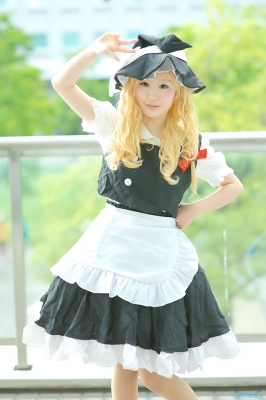 kirisame marisa by kinuka
touhou cosplay pictures  