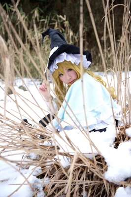 kirisame marisa by riyo
touhou cosplay pictures  