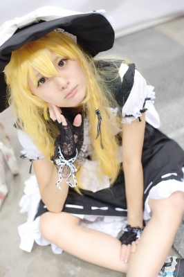 kirisame marisa by takami meron
touhou cosplay pictures  