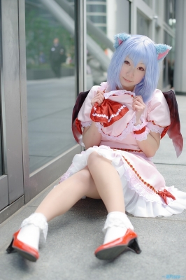 remilia scarlet by hazuki minami
touhou cosplay pictures  