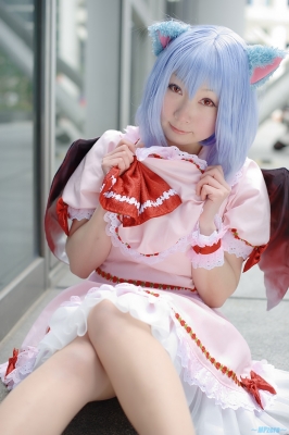 remilia scarlet by hazuki minami
touhou cosplay pictures  