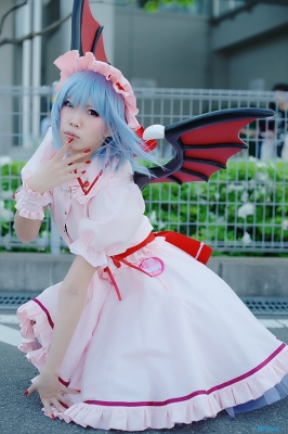 remilia scarlet by sakuragi mui
touhou cosplay pictures  