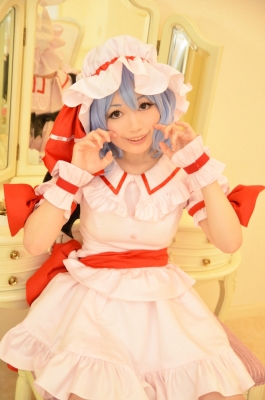 remilia scarlet by shizuku
touhou cosplay pictures  