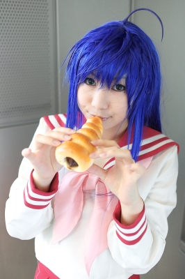 Rogalic
konata izumi lucky star cosplay